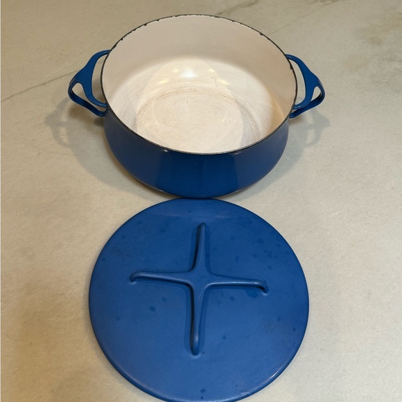 Dansk Blue Cast Iron Dutch Oven - Picture 2 of 11